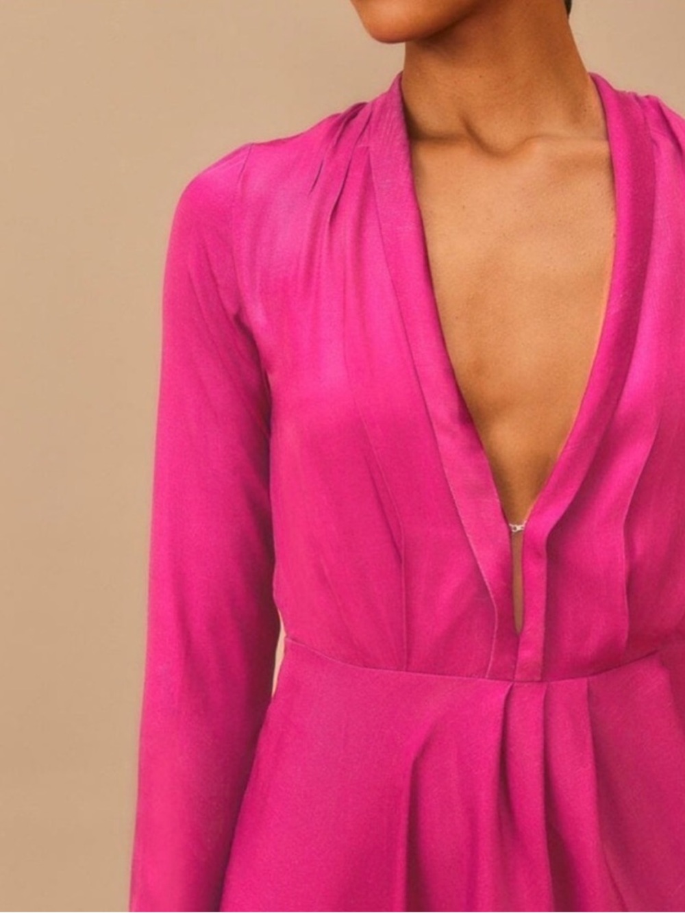 FARM Rio Fuchsia V-Neck Maxi Dress - Picture 4 of 13